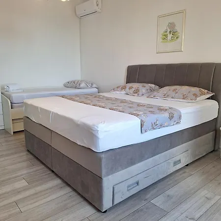 Apartment A&l Luxury Split
